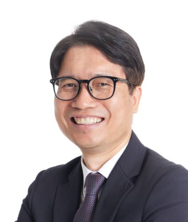                   민주영 신영증권 연금사업부 이사, 경영학(연금금융) 박사