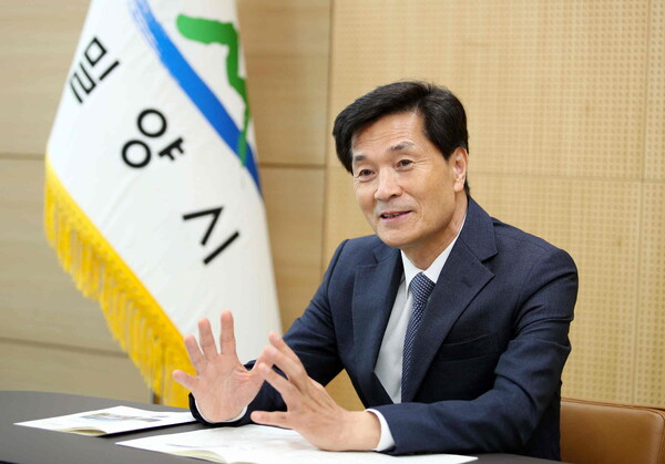 안병구 제9대 밀양시장. 밀양시 제공