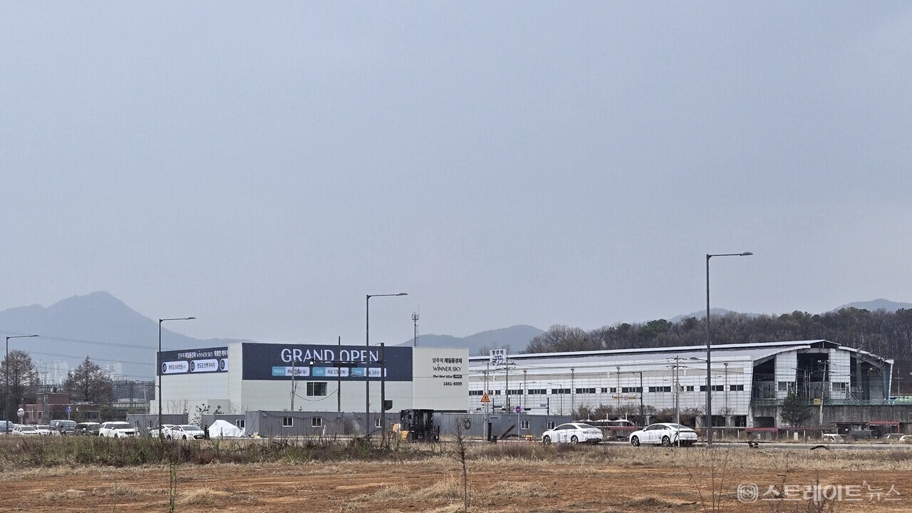 제일건설이 경기도 수도권 전철 1호선 양주역 초역세권에 자리한 '양주역 제일풍경채 위너스카이'의 모델하우스.(사진 김태현 기자)