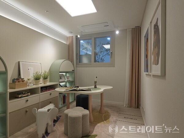 ◇'시티오씨엘 7단지' 견본주택의 59㎡형 모델룸 내 침실2. (사진=이준혁 기자)