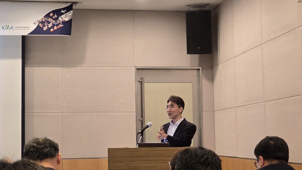 강형구 한양대학교 파이낸스경영학과 교수는 ‘유통 생태계의 위기와 금융·제도 전략: 디지털 커머스 플랫폼 기업의 부도위험 진단과 지속 가능한 생태계 구축방안’을 주제로 발표했다.