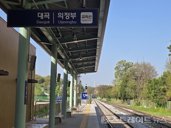 '고양 더샵포레나'는 원릉역(사진) 초역세권이다. 청약홈은 '고양 더샵포레나'를 12일 특별공급하는 데 이어 13일 1순위 청약을 실시한다. 김태현 기자