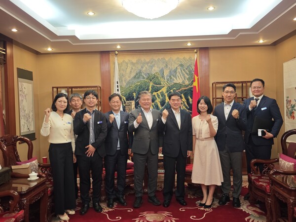 영광군은 22일 주광주중국총영사관을 방문해 신재생에너지 분야를 중심으로 교류·협력 확대 방안을 논의했다.사진/영광군