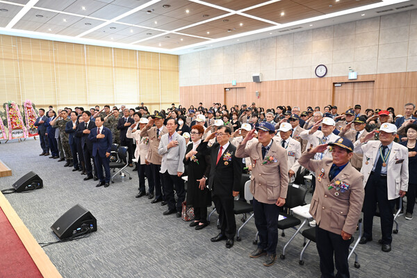 창녕군 경화회관에서 열린 '6.25전쟁 제75주년 기념행사' 모습. ⓒ창녕군