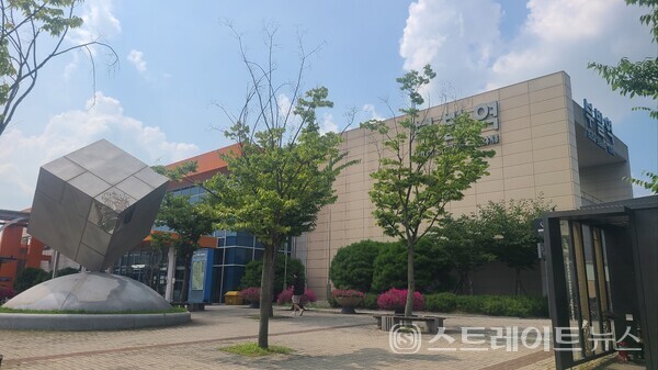 한라의 '부발역 에피트 에디션'은 경강선 부발역 초역세권이다. 이 역은 준고속철도인 경부내륙선 KTX이음의 승차역으로 신분당선 판교역까지 30분이면 도달한다. 김태현 기자