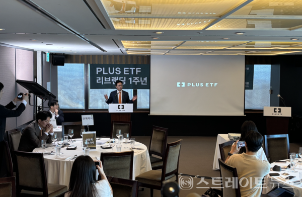 최영진 한화운용 최고마케팅책임자.