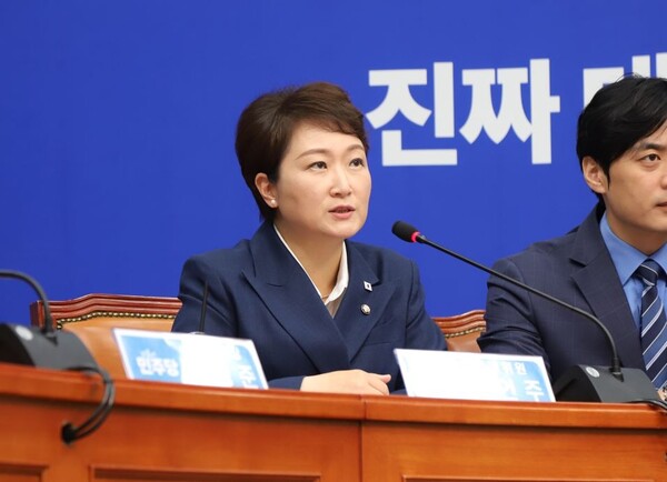 더불어민주당 이언주 의원(최고위원). 의원 페이스북. 