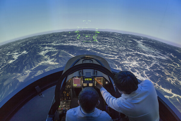 AI 기반 전술개발 훈련용 모의비행훈련체계 시스템. ⓒKAI