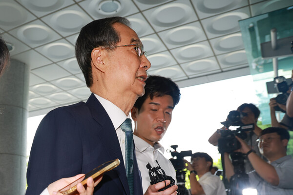 한덕수 전 국무총리가 19일 서울 서초구 서울고검에 마련된 내란 특검(조은석 특별검사팀)에 출석하고 있다. 연합뉴스. 