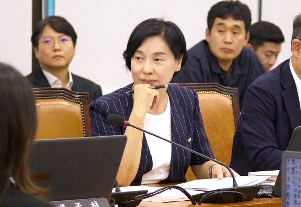 국민의힘 서명옥 의원. 의원 페이스북. 