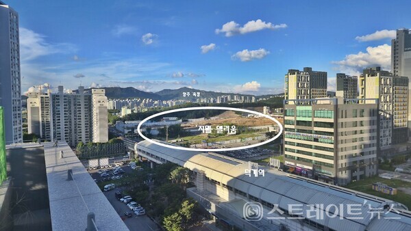 경기도 양주시 덕계동에 선보인 ‘지웰 엘리움 양주 덕계역’이 알짜 동호수 당첨 시 수천만원의 차익 실현 기대로 수도권 북부 청약시장이 주목하는 것으로 나타났다.(사진 이준혁 기자)