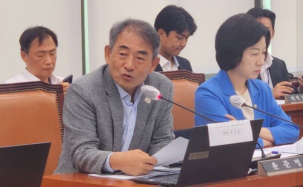 더불어민주당 윤준병 의원. 의원실. 