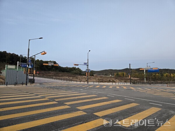 중흥토건이 경기도 양주시 남방동 양주역세권지구 공동2블록에 공급 중인 '양주역 중흥S-클래스 공공지원 민간임대'의 건설현장. 청약홈에 따르면 이 단지의 경쟁률은 평균 1.12대 1로 나타났다.(사진 김태현 기자)