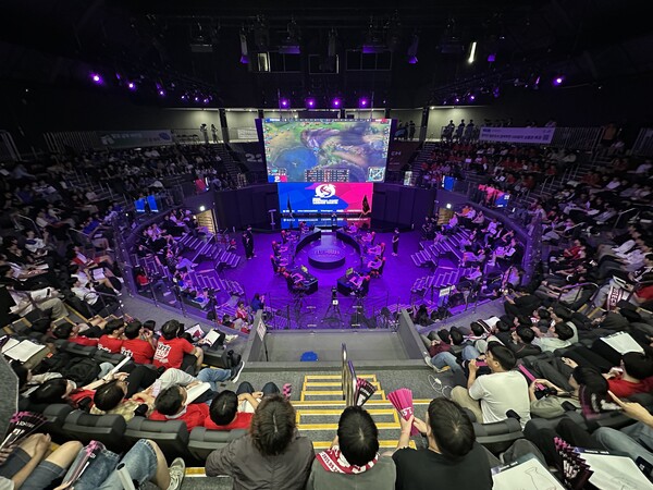POSTECH-KAIST 학생대제전(포카전)이 대전에서 열리고 있다. 정보문화산업진흥원 제공.