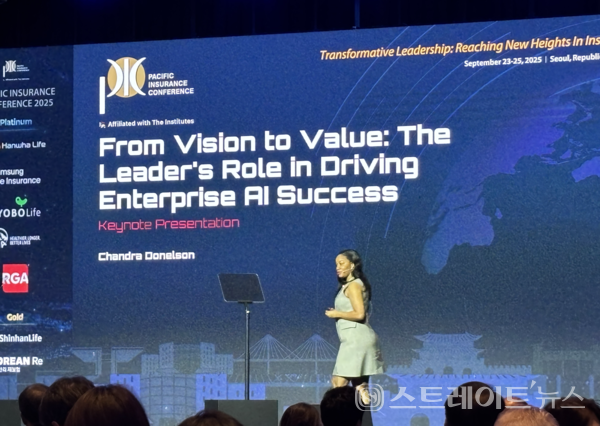 찬드라 도넬슨 데이터&AI 전문가.