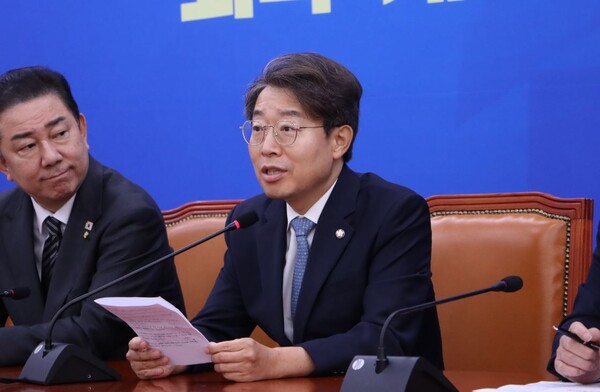 더불어민주당 최기상 의원. 페이스북. 