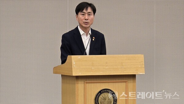 사회민주당 한창민 의원. 설인호 기자. 