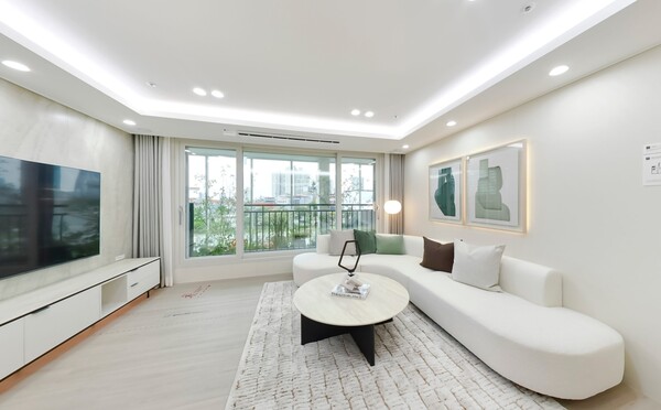 ‘아산모종 서한이다음 노블리스’ 84㎡A형 거실