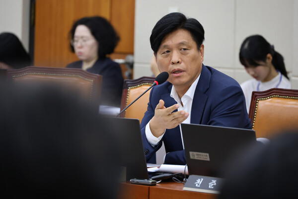 더불어민주당 조승래 의원. 의원실. 