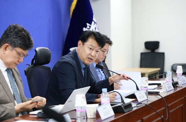 더불어민주당  복기왕 의원(전세사기특별위원회 위원장). 의원실. 