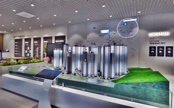 ​​두산건설이 청주 운천공원을 품은 하이엔드 대단지 ‘두산위브더제니스 청주 센트럴파크’ 모델하우스. 내 모형.