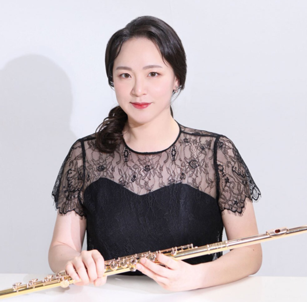   지난 6일 귀국 리사이틀을 가진 플루티스트 김산아. 에스쁘리 제공.