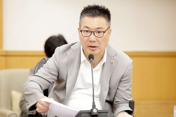 황경아 대전시의원. 대전시의회 제공.