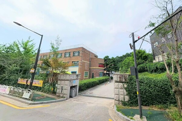 복정역 에피트’ 입주민 자녀들이 다닐 복정초교. 김태현 기자