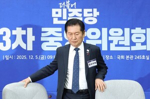 '1인1표제' 부결에 <b>정청래</b> 리더십 '삐끗'...공천룰 원점으로