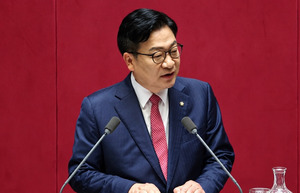 정점식 "이재명 정부 '<b>암장</b>의 시대'…이번 정부서 개헌 없다"